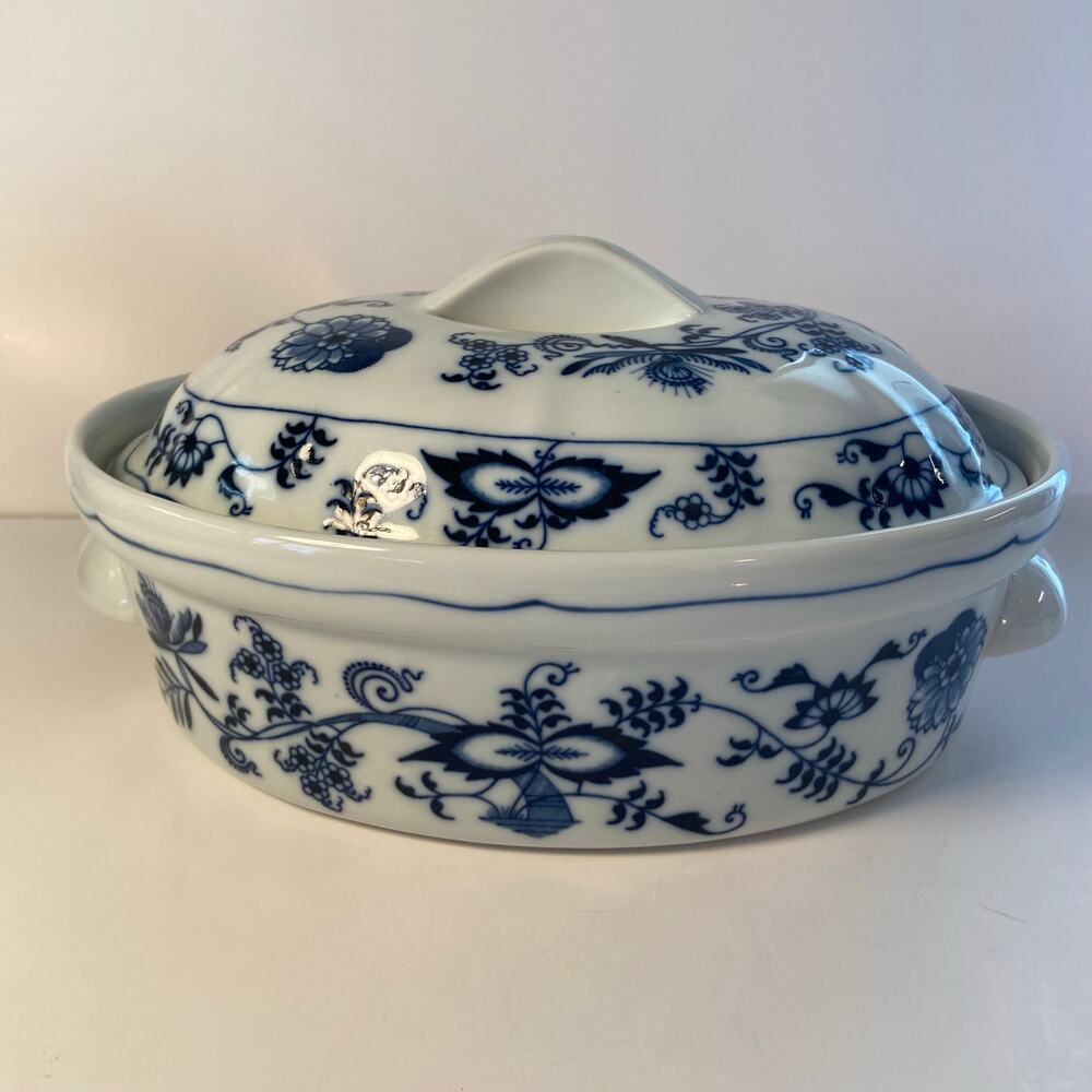 Blue Danube Casserole With Lid Vintage Japan Blue Onion Porcelain Mark Read